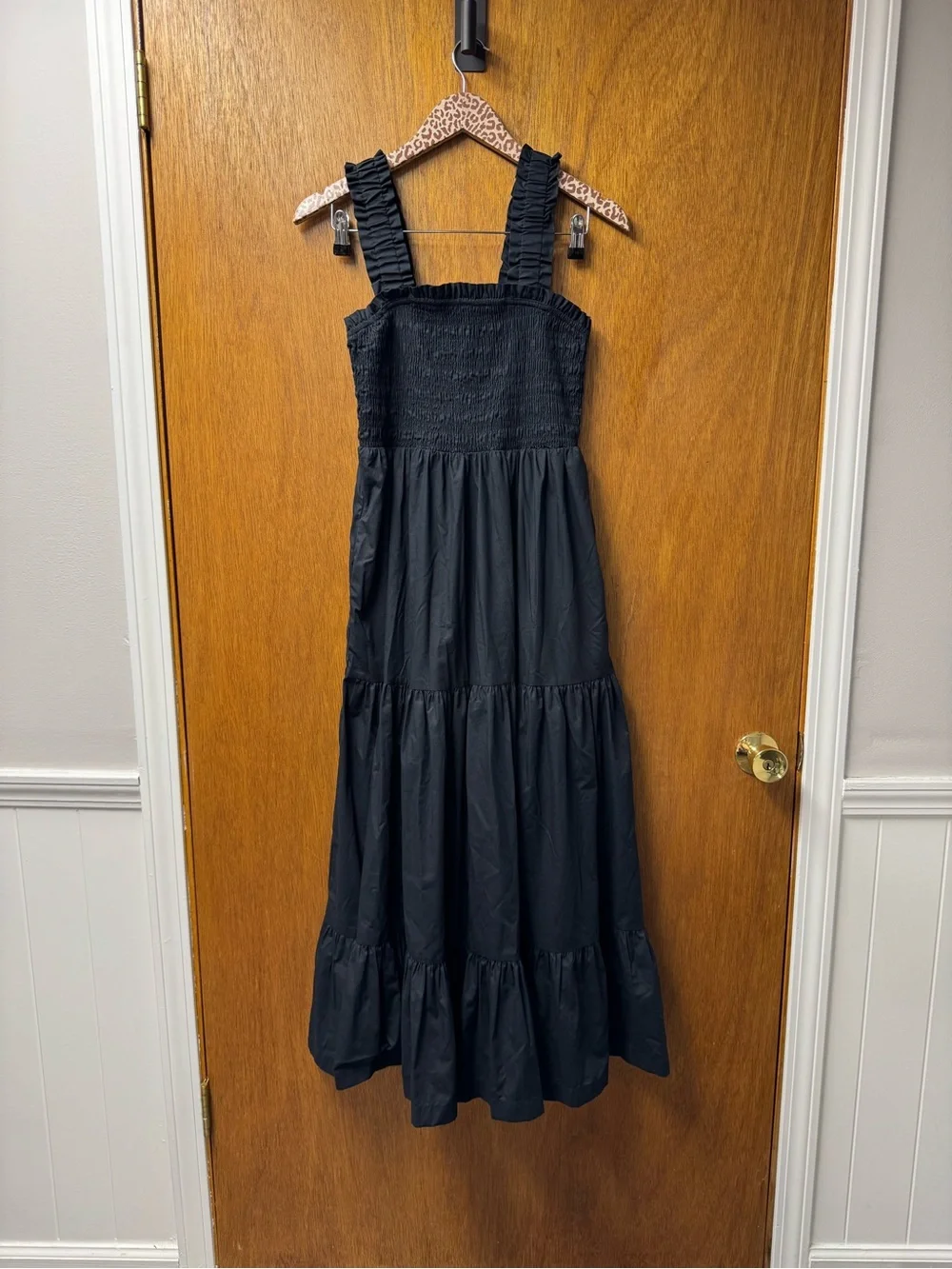 Abercrombie & Fitch Sleeveless Smocked Tiered Maxi Dress Long Black Large Petite